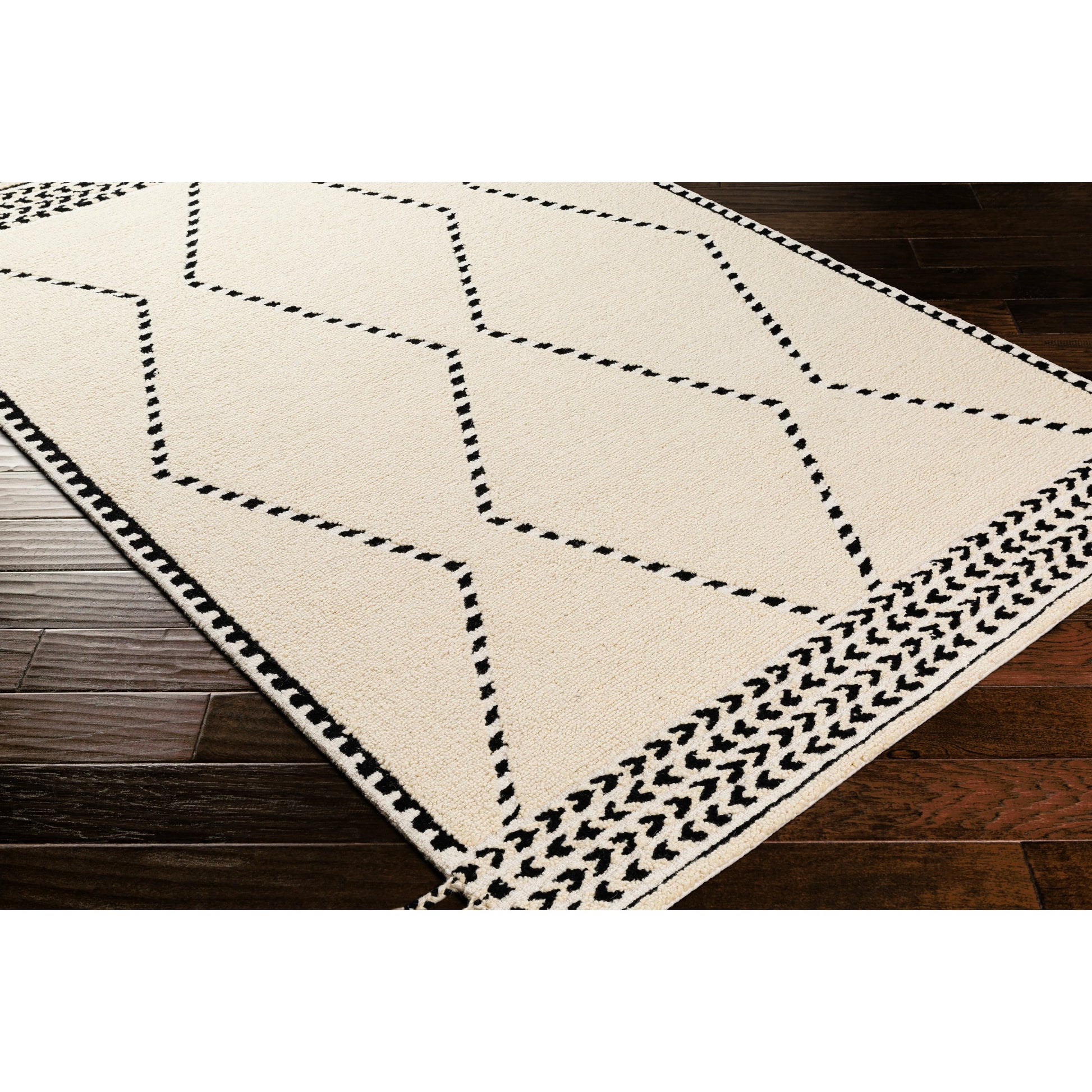 Zanafi Tassels Rug - 29495 by Surya in black, cream. Made from 100% wool in a unique style.